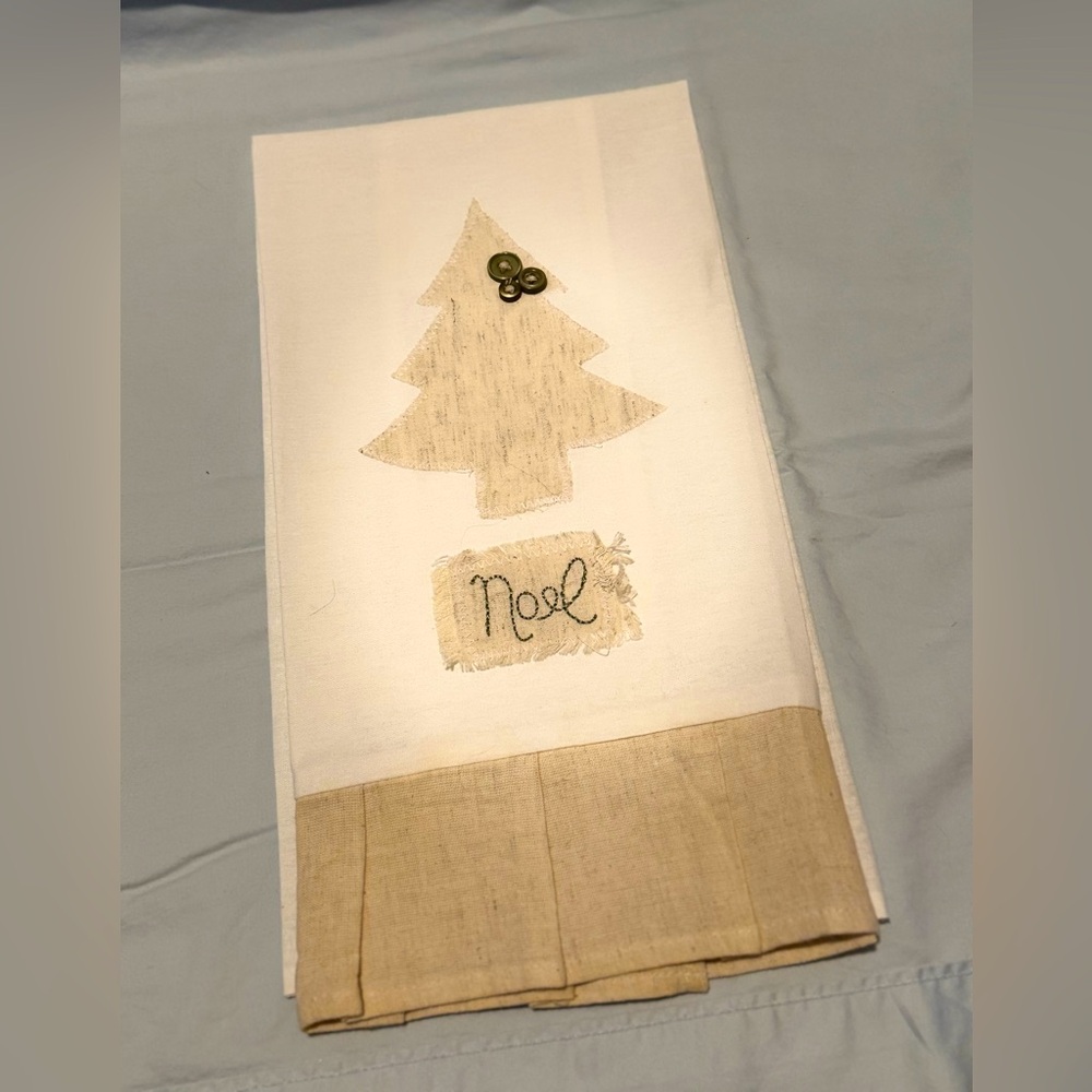 Glory Haus Noel Christmas Dish Hand Towel